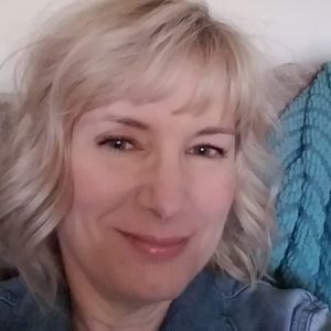 Meet your Posher, Darcy